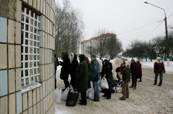 La demora en la liberación de los rusos detenidos en Minsk afectará relaciones Rusia – Bielorrusia - Sputnik Mundo