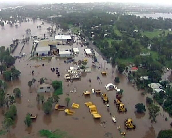 El estado australiano de Queensland inundado por fuertes riadas - Sputnik Mundo