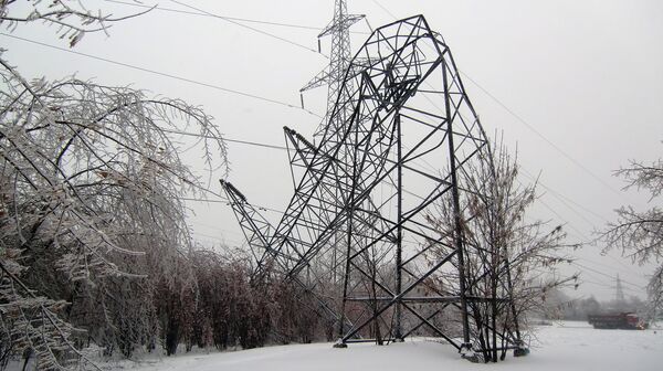 Autoridades imponen el estado de emergencia por problemas de suministro eléctrico en región de Moscú - Sputnik Mundo