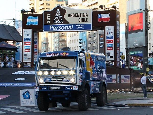 Kabírov desbanca al “Zar” Chaguin tras quinta etapa del Dakar - Sputnik Mundo
