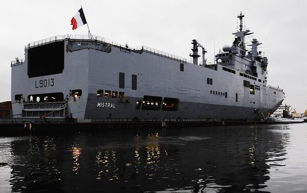 Mistral será el fabricante de los buques anfibios de desembarco para la Armada de Rusia - Sputnik Mundo