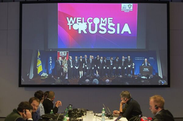 Putin confía en el apoyo de la FIFA a los preparativos del Mundial de 2018 - Sputnik Mundo