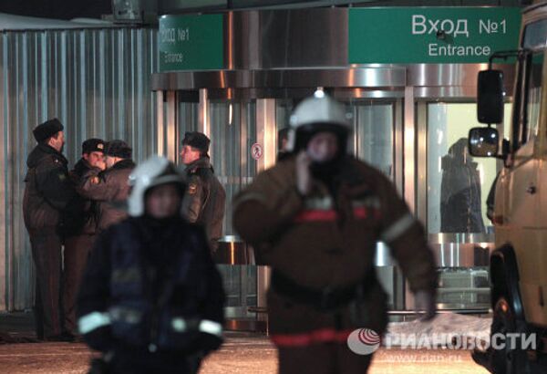 Atentado con bomba en el aeropuerto moscovita Domodédovo - Sputnik Mundo
