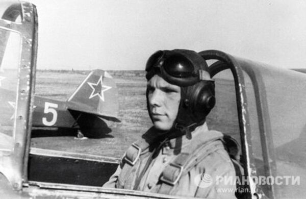 Episodios de la vida de Yuri Gagarin, el primer hombre que voló al espacio  - Sputnik Mundo