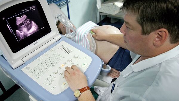 Científicos diseñan prueba prenatal no invasiva para el síndrome de Down. Archivo. - Sputnik Mundo