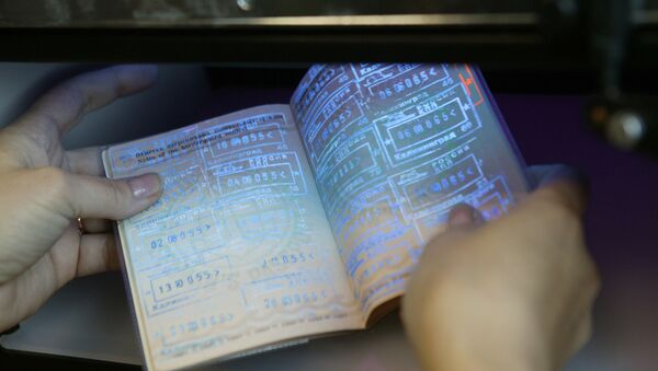 Acuerdo de supresión de visados para turistas colombianos que viajan a Rusia entra en vigencia - Sputnik Mundo