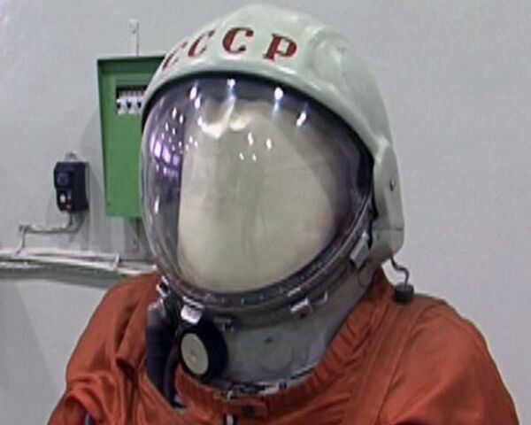 Desde la escafandra de Gagarin hasta las Orlan MK. Evolución del traje espacial - Sputnik Mundo