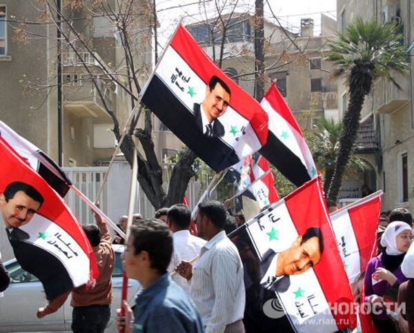 Manifestación en Damasco en apoyo del presidente sirio  - Sputnik Mundo