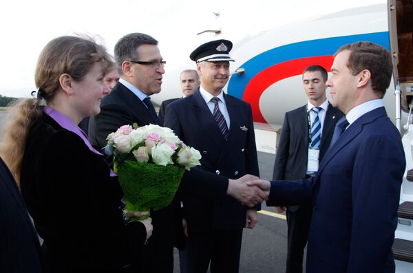 Medvédev llega a Deauville para la cumbre del G8 - Sputnik Mundo