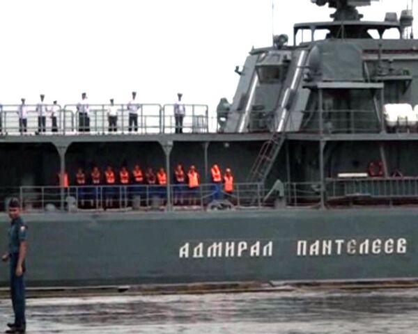 Flota rusa del Pacífico abandona Indonesia con música - Sputnik Mundo