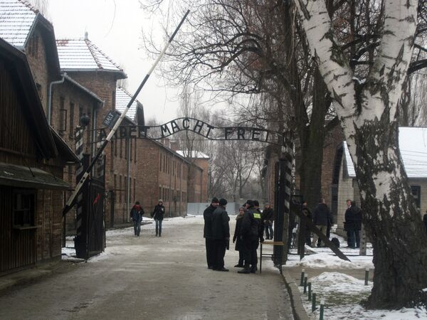 El museo del antiguo campo de concentración fascista de Auschwitz - Sputnik Mundo