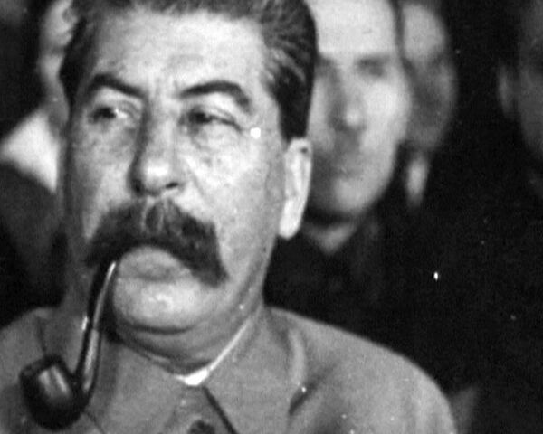 El 30 de junio de 1956 el pueblo soviético conoció la verdad sobre Stalin  - Sputnik Mundo