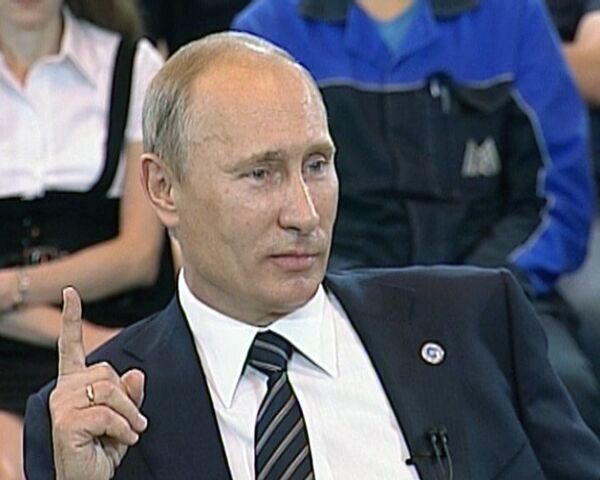 Putin comenta su famosa frase “remojar en el retrete” - Sputnik Mundo