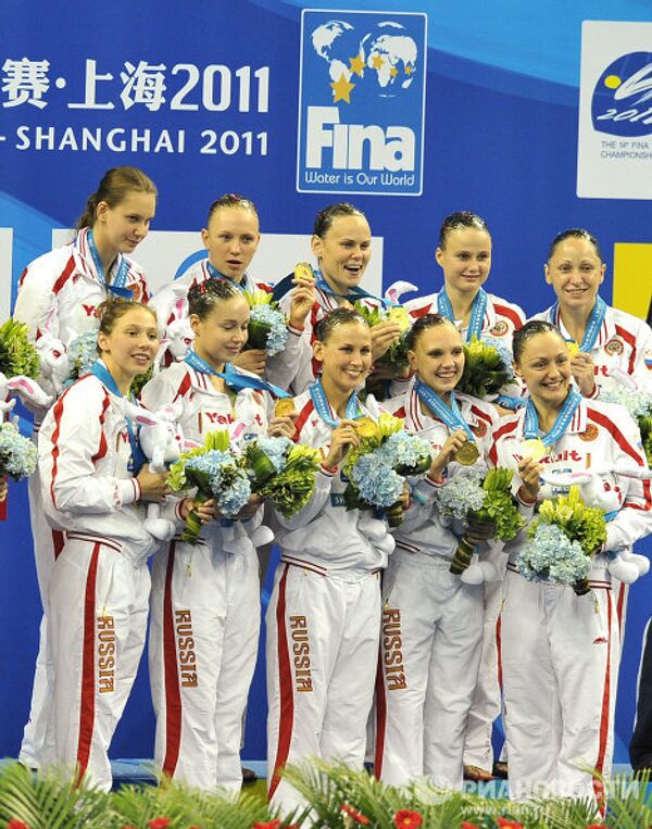 Rusia gana un oro y una plata en el Campeonato Mundial de Natación de 2011 en Shanghai - Sputnik Mundo