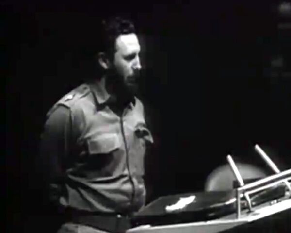 Fidel Castro pronuncia ante la ONU un discurso de cuatro horas y media en 1960 - Sputnik Mundo