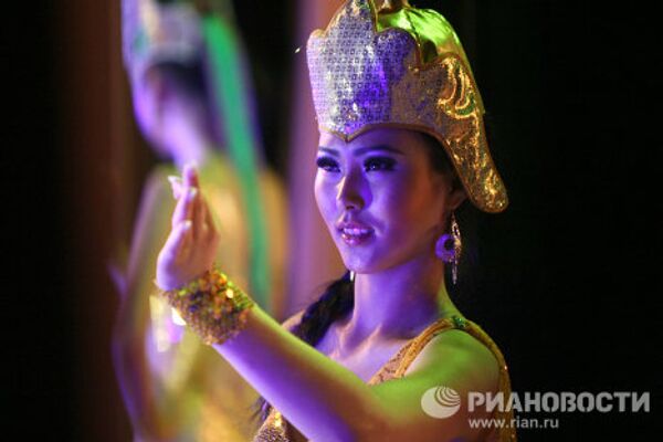 El concurso nacional de belleza de Tuva ya tiene a su reina  - Sputnik Mundo
