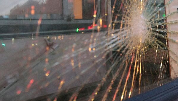 Policías refutan la noticia sobre explosión de un artefacto en autobús en Moscú - Sputnik Mundo