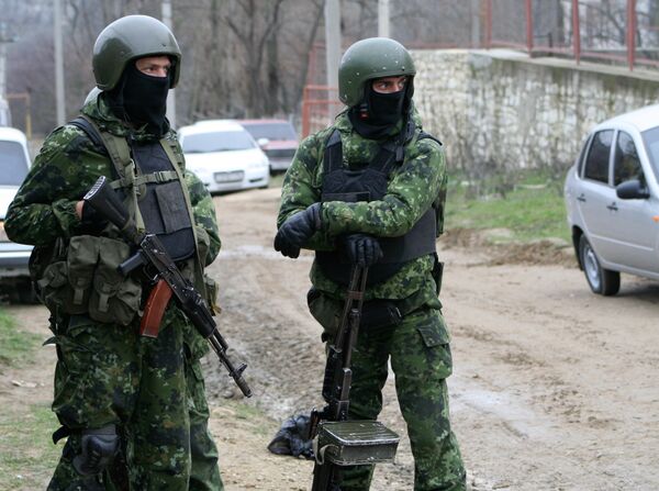 Fuerzas de seguridad abaten a cinco extremistas en el sur de Rusia - Sputnik Mundo