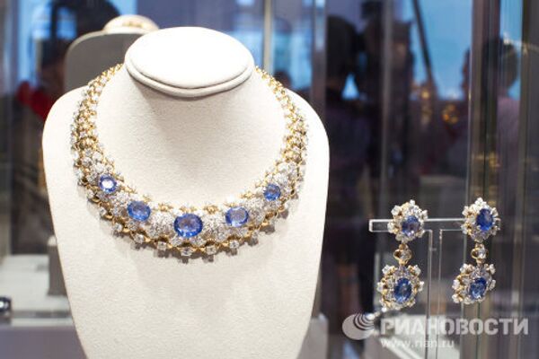 Las joyas de Elizabeth Taylor en Moscú - Sputnik Mundo