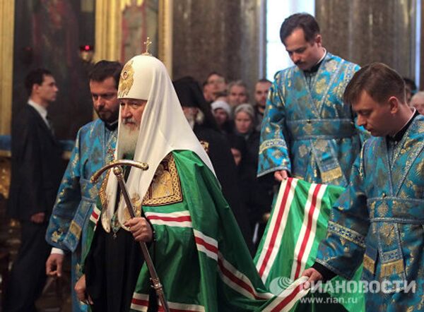 San Petersburgo celebra el 200 aniversario de la catedral de la Virgen de Kazán - Sputnik Mundo