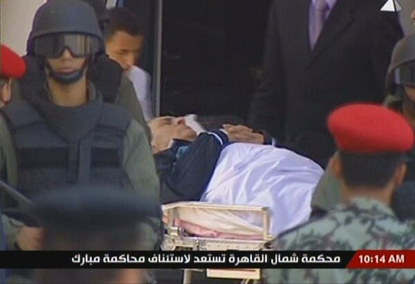Jefe militar niega que Mubarak diera orden de disparar contra manifestantes - Sputnik Mundo
