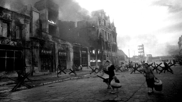 Stalingrado. Bombardeo. Agosto de 1942 - Sputnik Mundo