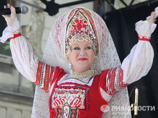 Festival “Madrecita Rusia” se celebra en Buenos Aires - Sputnik Mundo