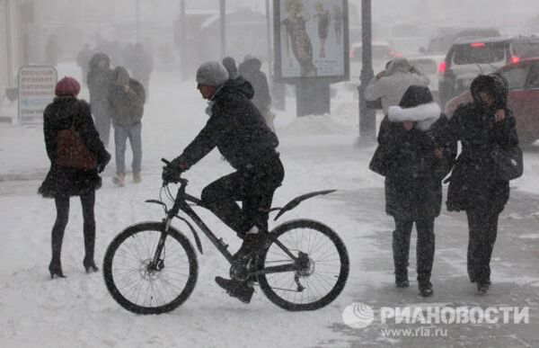 Fuerte nevada en Vladivostok - Sputnik Mundo