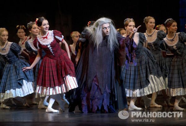 Ballet francés “La Sylphide” se estrena en Moscú - Sputnik Mundo