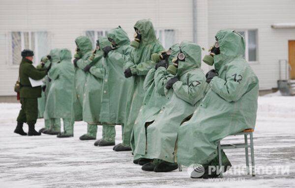 Entrenamiento invernal para los oficiales del Ejército ruso - Sputnik Mundo