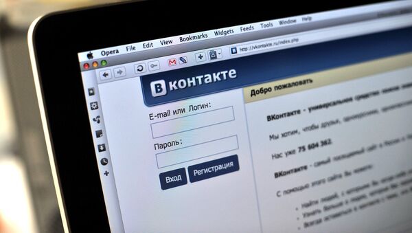 Red social rusa VKontakte rehúsa bloquear grupos opositores a petición de Seguridad - Sputnik Mundo