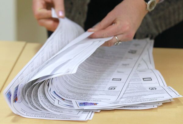 Observadores elogian la labor del centro de monitoreo  Elecciones 2012 en Rusia - Sputnik Mundo
