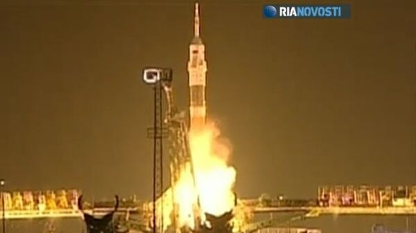 Rusia lanza la nave espacial Soyuz TMA-03M con destino a la ISS - Sputnik Mundo