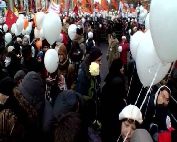 Manifestación por elecciones limpias se celebra en Moscú - Sputnik Mundo