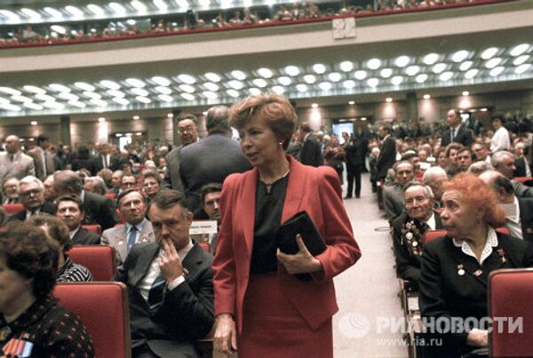Raísa Gorbachova, la esposa del primer y último presidente de la URSS - Sputnik Mundo