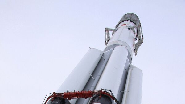 Rusia vuelve a posponer lanzamiento de cohete Proton-M con satélite holandés SES-4 - Sputnik Mundo