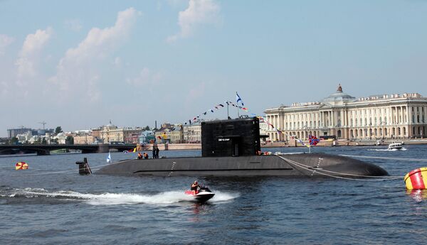 La Armada rusa renuncia a completar sus arsenales con submarinos Lada  - Sputnik Mundo