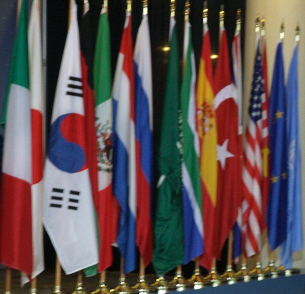Дмитрий Медведев принял участие в саммите G20 в Торонто - Sputnik Mundo
