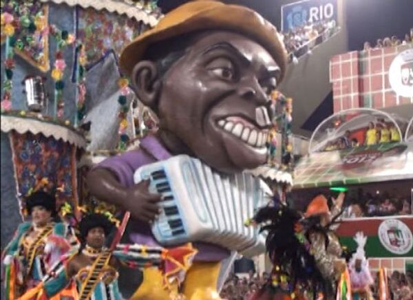 70 mil personas asisten al Carnaval de Río de Janeiro  - Sputnik Mundo