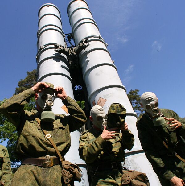 General afirma que Rusia tendrá dentro de 1,5 años el “equipo del soldado del futuro” - Sputnik Mundo