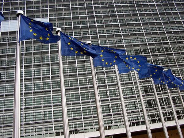 Bielorrusia retira a sus embajadores ante la UE y en Polonia en respuesta a las sanciones europeas - Sputnik Mundo