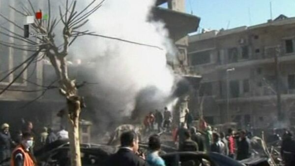 Consecuencias del doble atentado en Damasco. Secuencias tomadas en el lugar de la tragedia - Sputnik Mundo