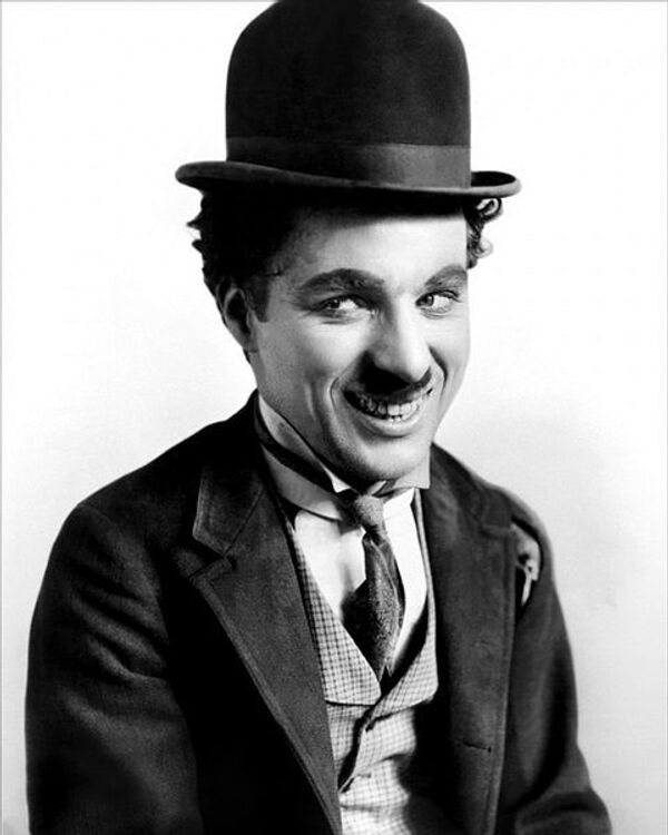 Charlie Chaplin  - Sputnik Mundo