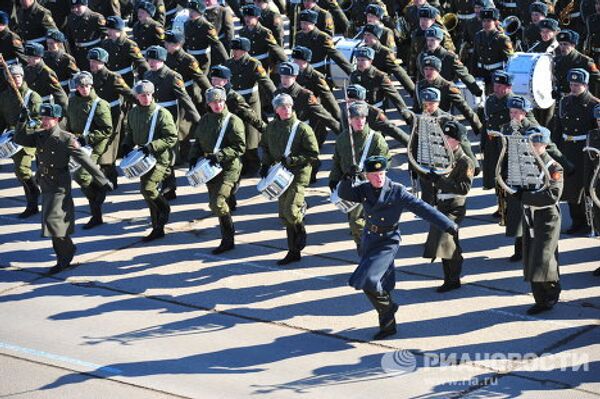 Ensayo del Desfile de la Victoria en las afueras de Moscú - Sputnik Mundo