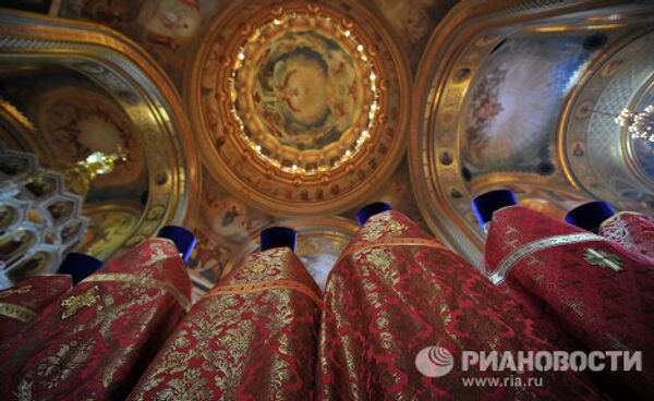 Misa de Pascua en la catedral de Cristo Salvador de Moscú - Sputnik Mundo
