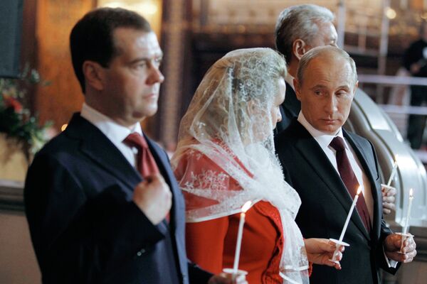 Presidente de Rusia felicita a todos los ortodoxos por la Pascua - Sputnik Mundo