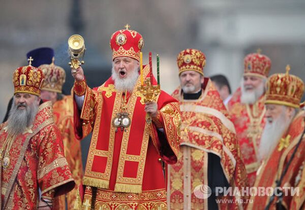Rogativa para defender a la Iglesia y a la fe frente a la Catedral de Cristo el Salvador en Moscú - Sputnik Mundo