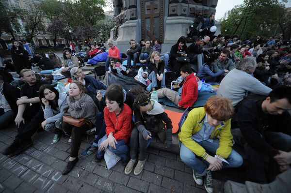 La oposición protagoniza nuevas acciones de protesta en Moscú - Sputnik Mundo
