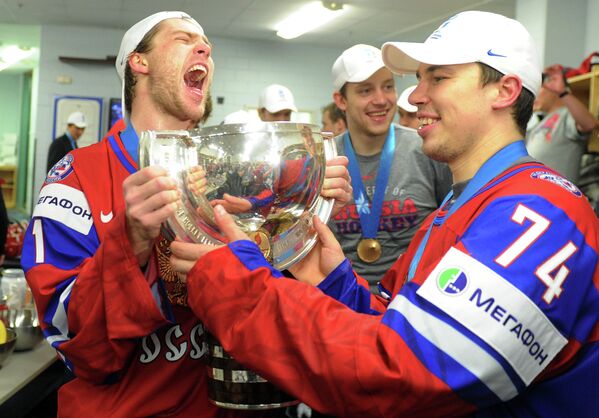 Selección de Rusia gana campeonato mundial de Hockey 2012  - Sputnik Mundo
