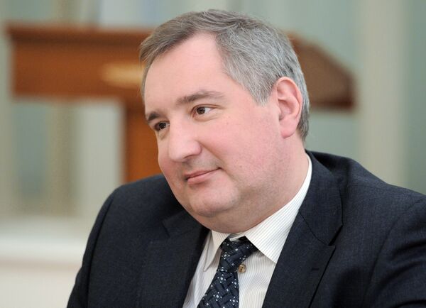 Viceprimer ministro Dmitri Rogozin - Sputnik Mundo